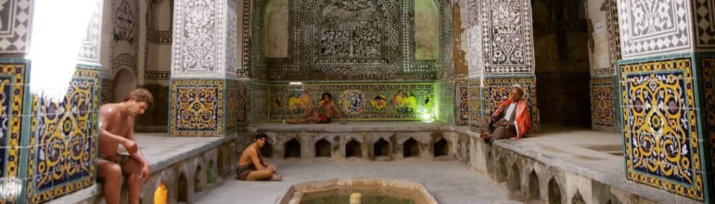 Das „Khan-Bad“ in Sanandadsch bietet einen schönen Ausblick auf ein traditionelles öffentliches Badehaus.